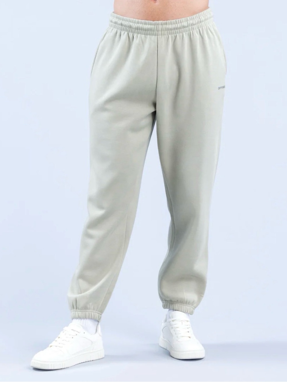 DFYNE Recharge Joggers size L
